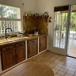 Villa Pesquiers: 5 Avec Piscine Et Climatisation - Fr-1-335-169 Hyeres