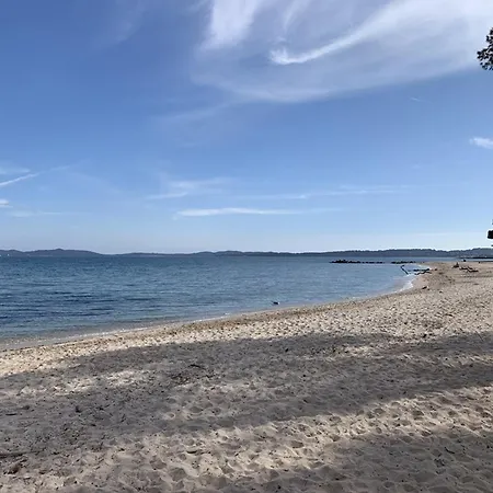 Villa Pesquiers: 5 Avec Piscine Et Climatisation - Fr-1-335-169 *